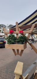 Handgemaakte houten bloembak, duurzaam