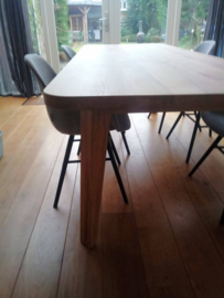 Eiken tafel jaren '60 stijl