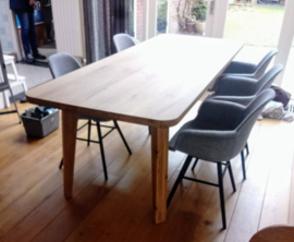 Eiken tafel jaren '60 stijl