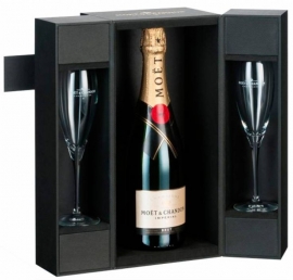 Moet & Chandon Brut met 2 kristallen flutes