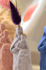 Atelier SAF Maria Vaasje met kind XL | Olijfgroen