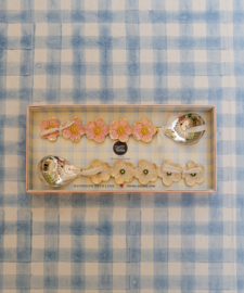Doing Goods Salad Server Set "Faye Flower"