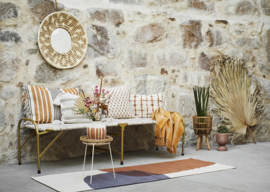 Madam Stoltz Flowerpot on base medium | Powder brown