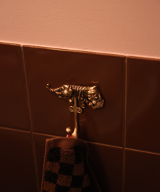 Doing Goods "Lacy" tiger hook