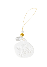 Räder Winter Magic Porcelain ornament "Branch with berries"