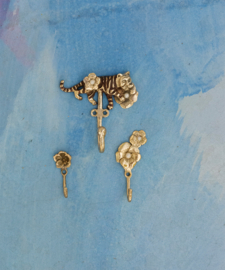 Doing Goods "Lacy" tiger hook