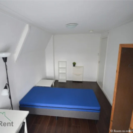 "Embrace Comfort and Convenience: Cozy Furnished Room for Rent in Voorburg, The Hague Area"