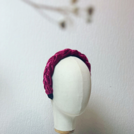 Hair braid ‘fuchsia red’