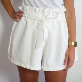 RUFFLE SHORT