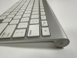 APPLE toetsenbord draadloos gebruikt (batterij versie )