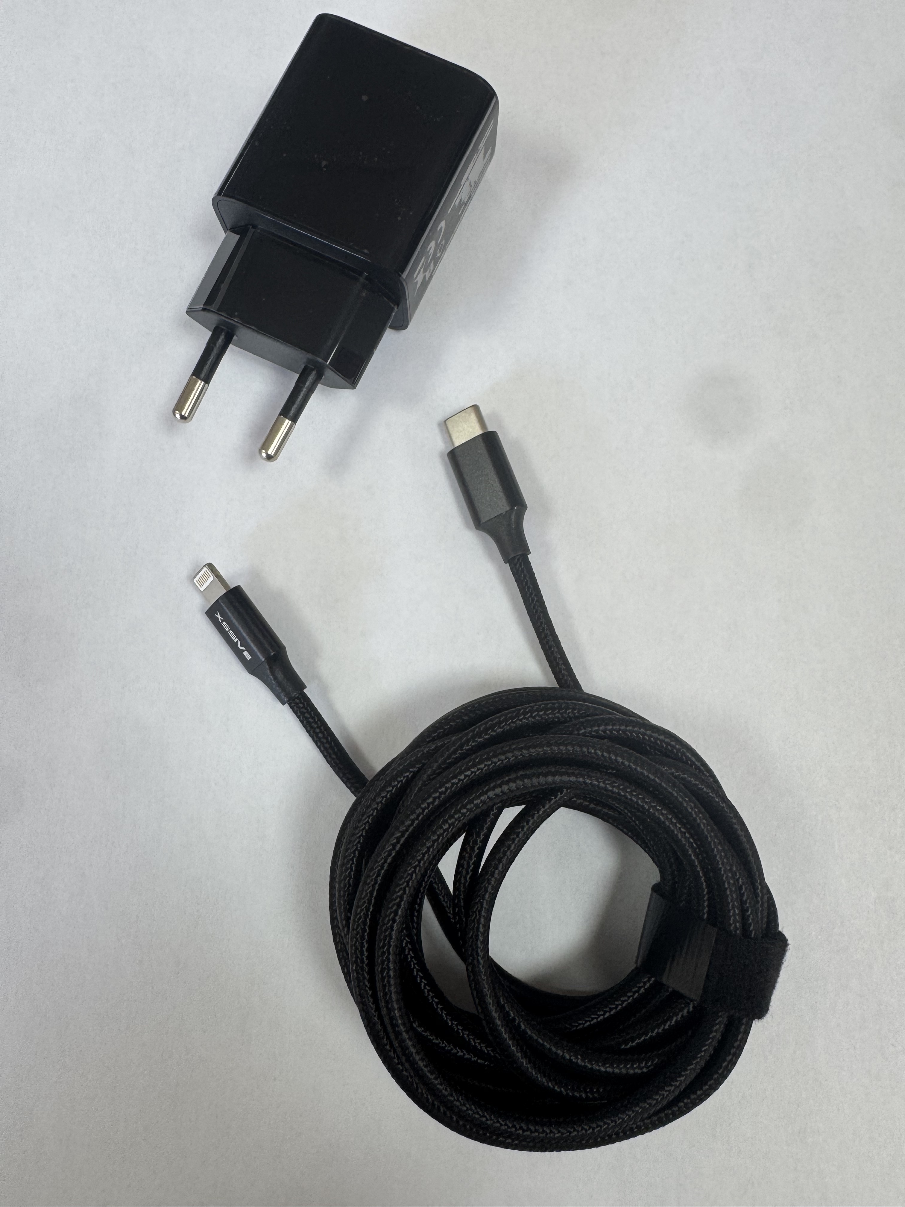 3 meter kabel + oplaad stekker usb-c naar iPhone