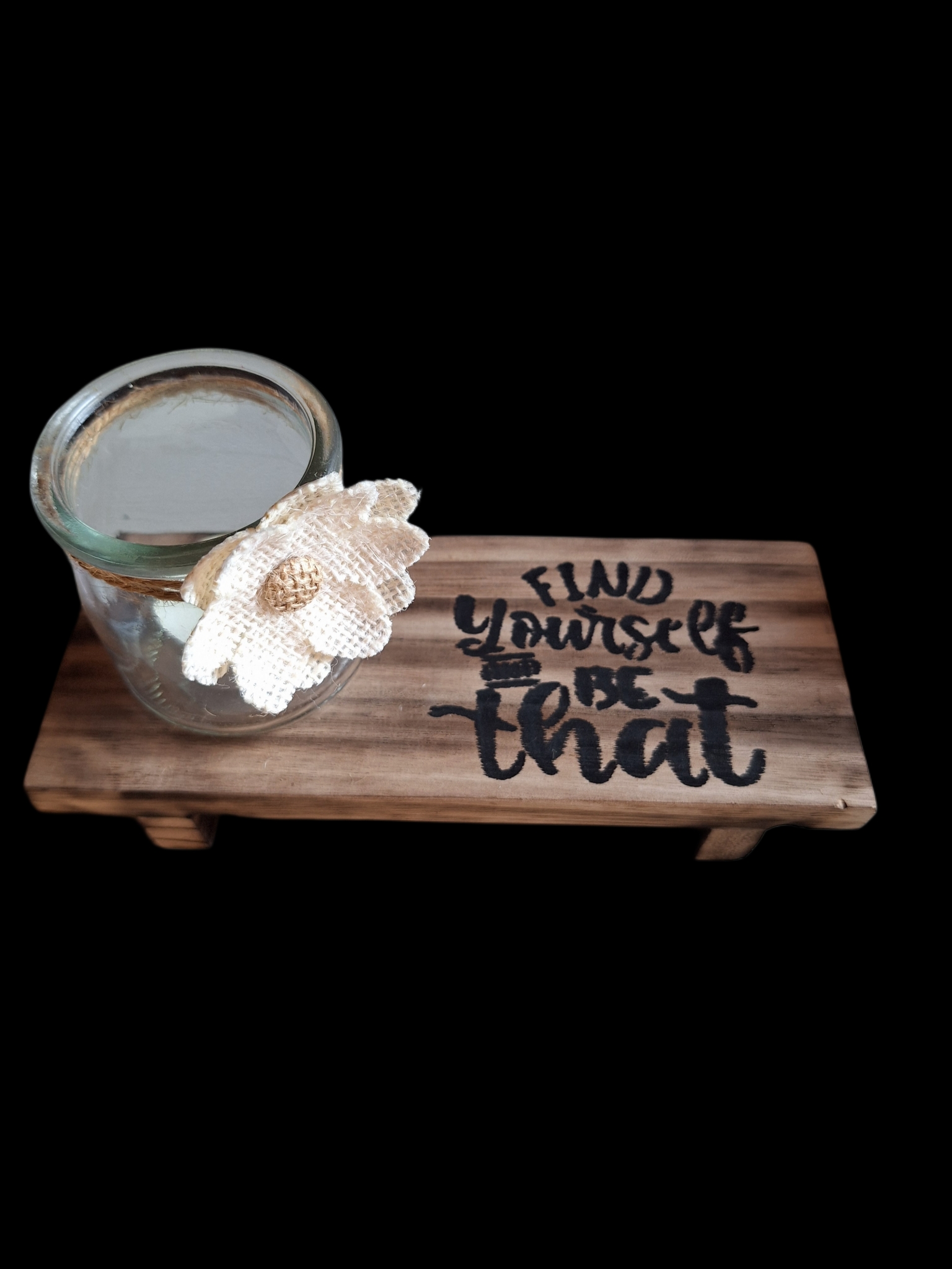 Decoratie tafeltje- Find yourself and be that- Tika's Handmade Collection