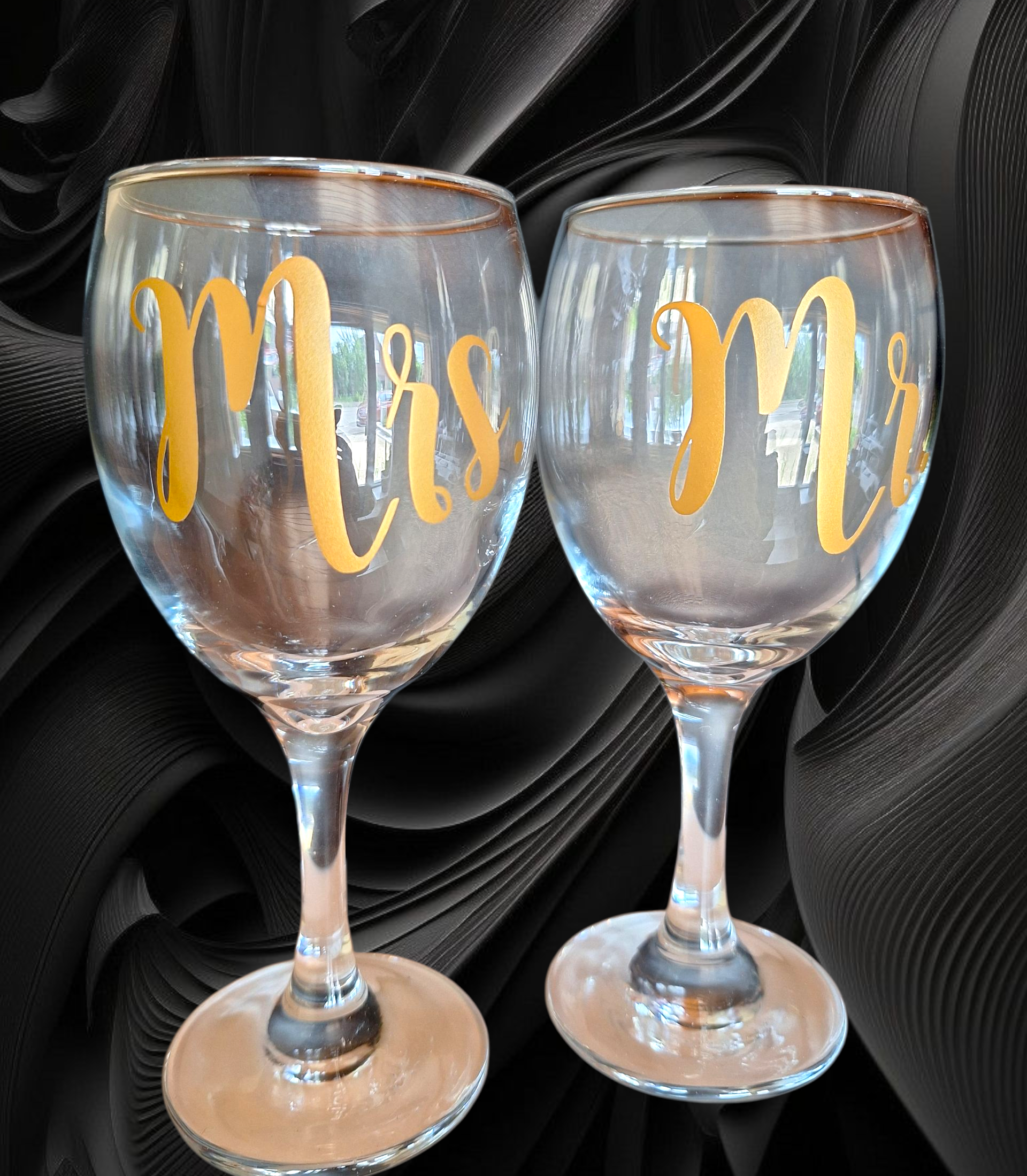 Set van 2 wijnglazen Mr & Mrs