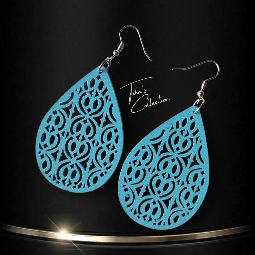 Houten oorbellen blauw ~ Tika's Collection