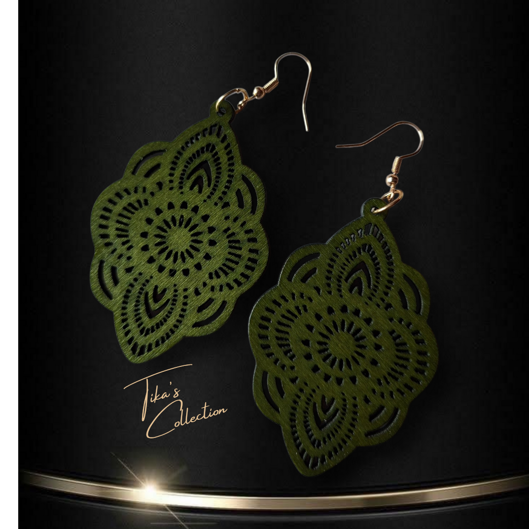 Houten oorbellen groen ~ Tika's Collection