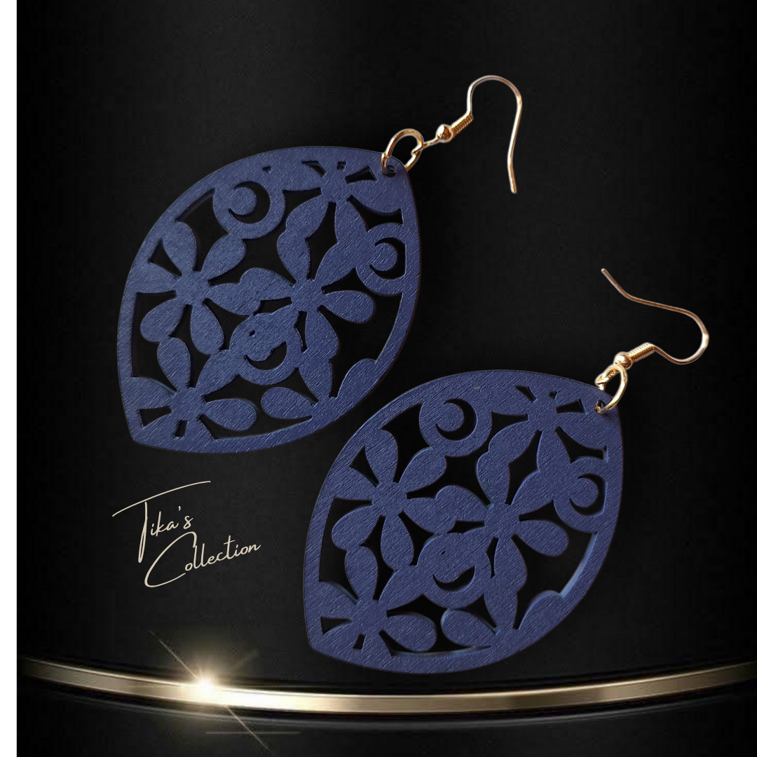 Houten oorbellen blauw ~ Tika's Collection