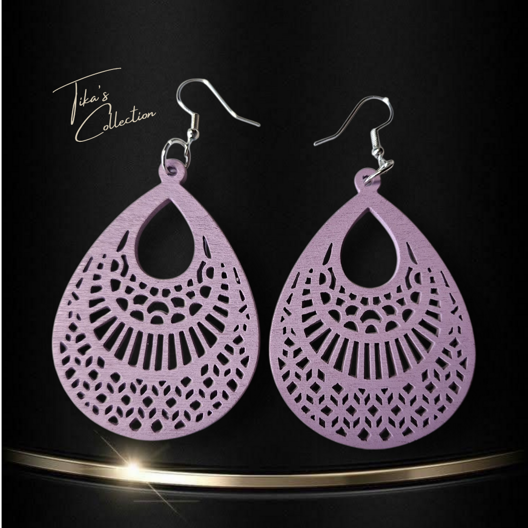 Houten oorbellen paars ~ Tika's Collection