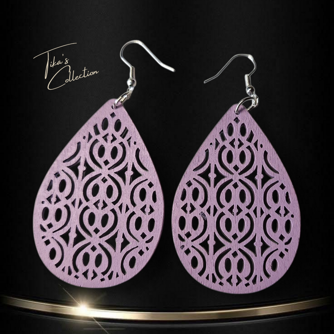 Houten oorbellen paars ~ Tika's Collection