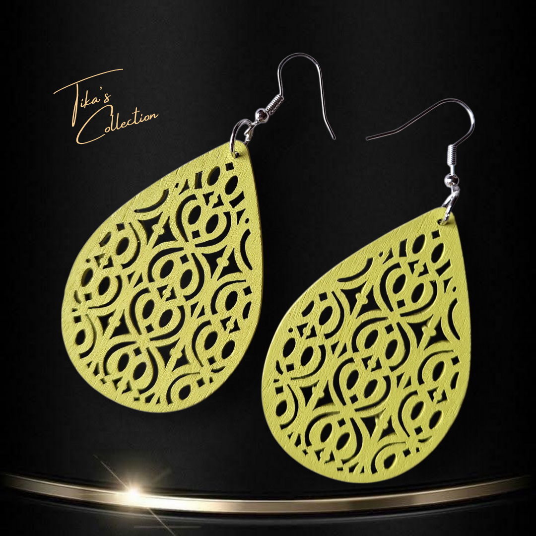 Houten oorbellen groen ~ Tika's Collection