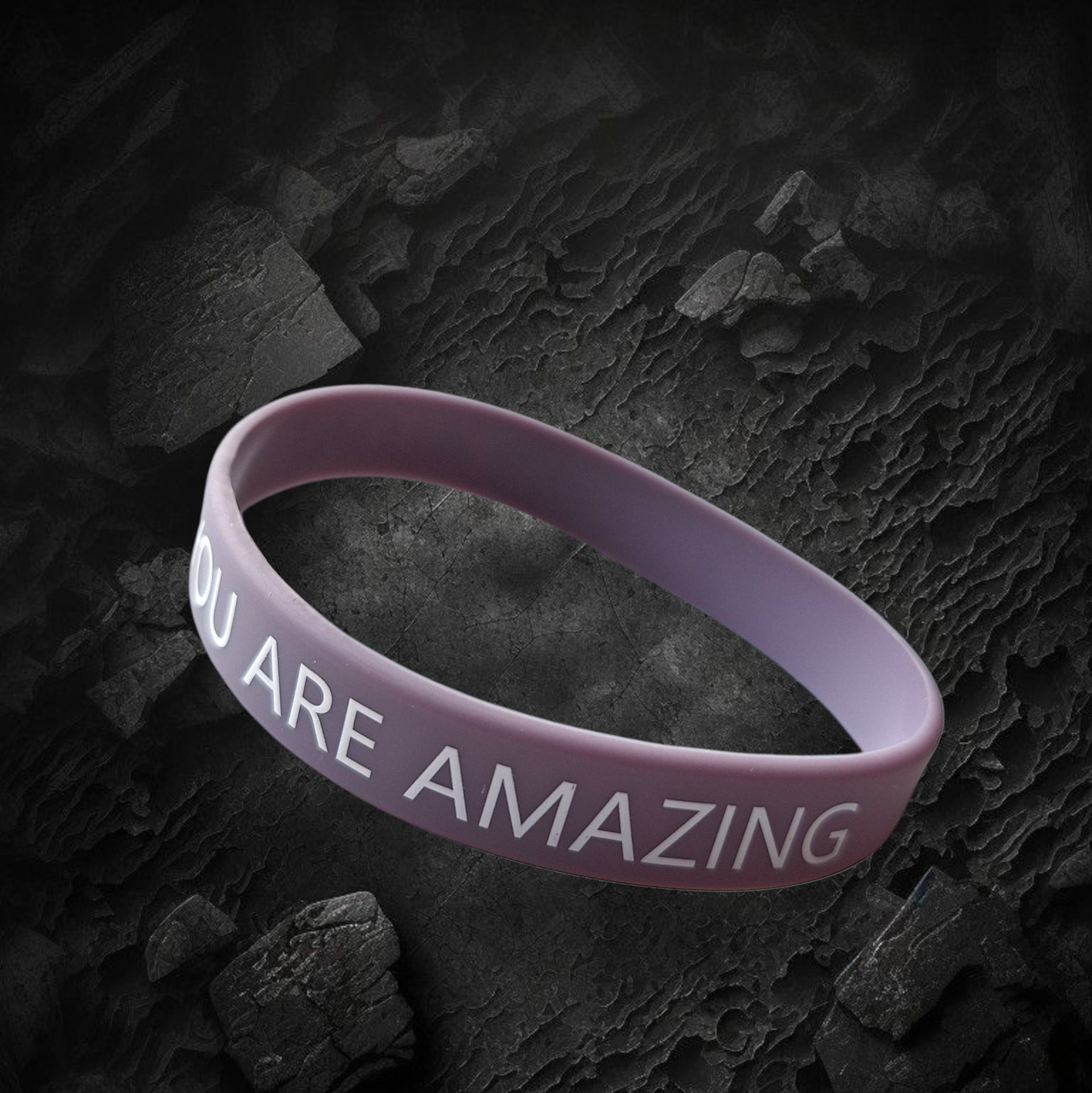 Armband - you are never alone & you are amazing