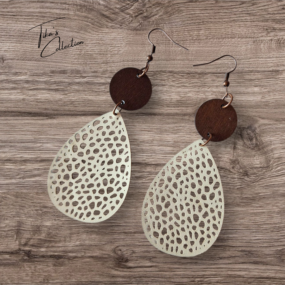 Houten oorbellen ~ Tika's Collection