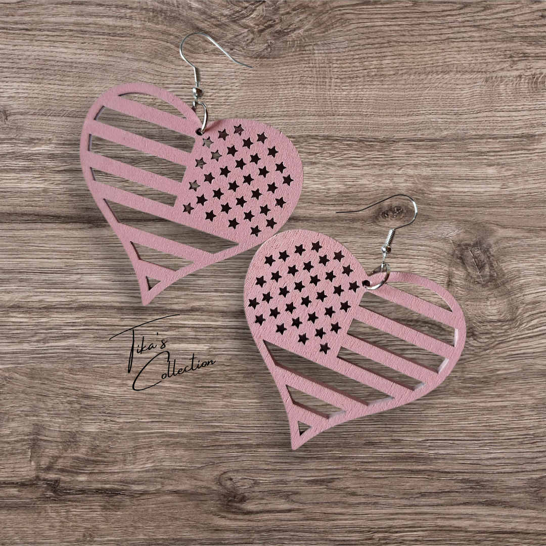 Houten oorbellen roze ~ Tika's Collection