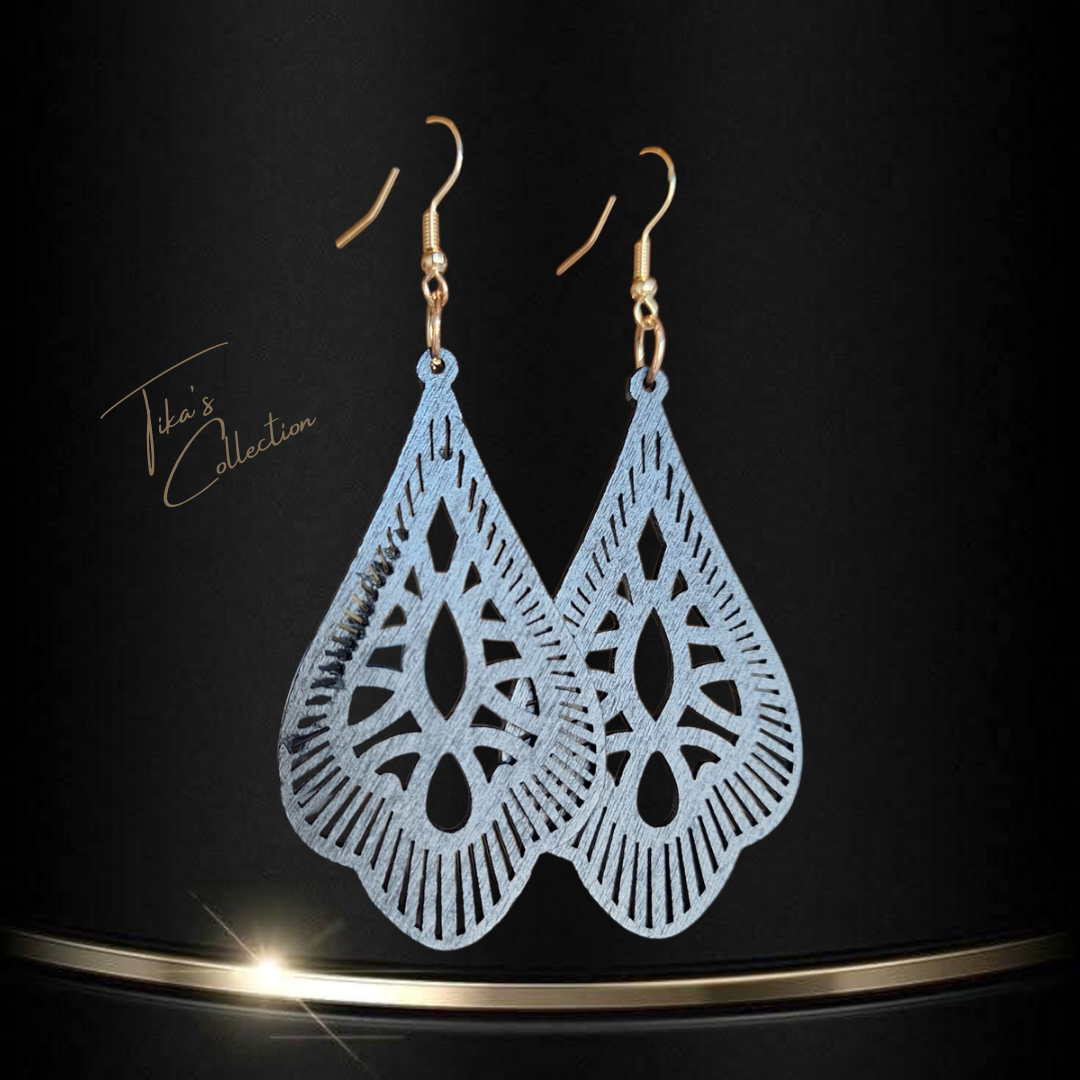 Houten oorbellen zwart ~ Tika's Collection