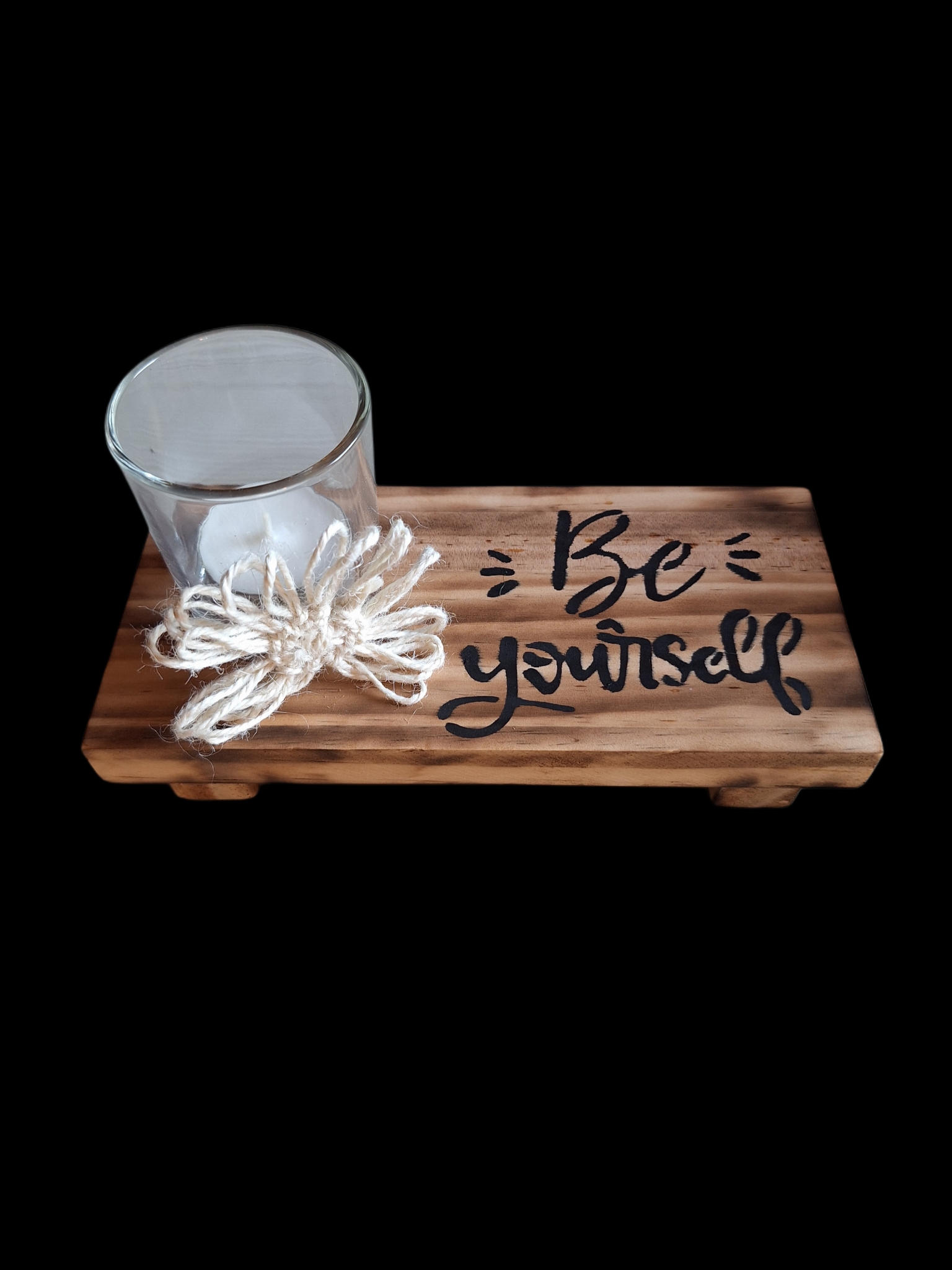 Decoratie tafeltje- Be yourself - Tika's Handmade Collection