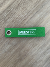 Groen MEESTER. Vilten Sleutelhanger Klas
