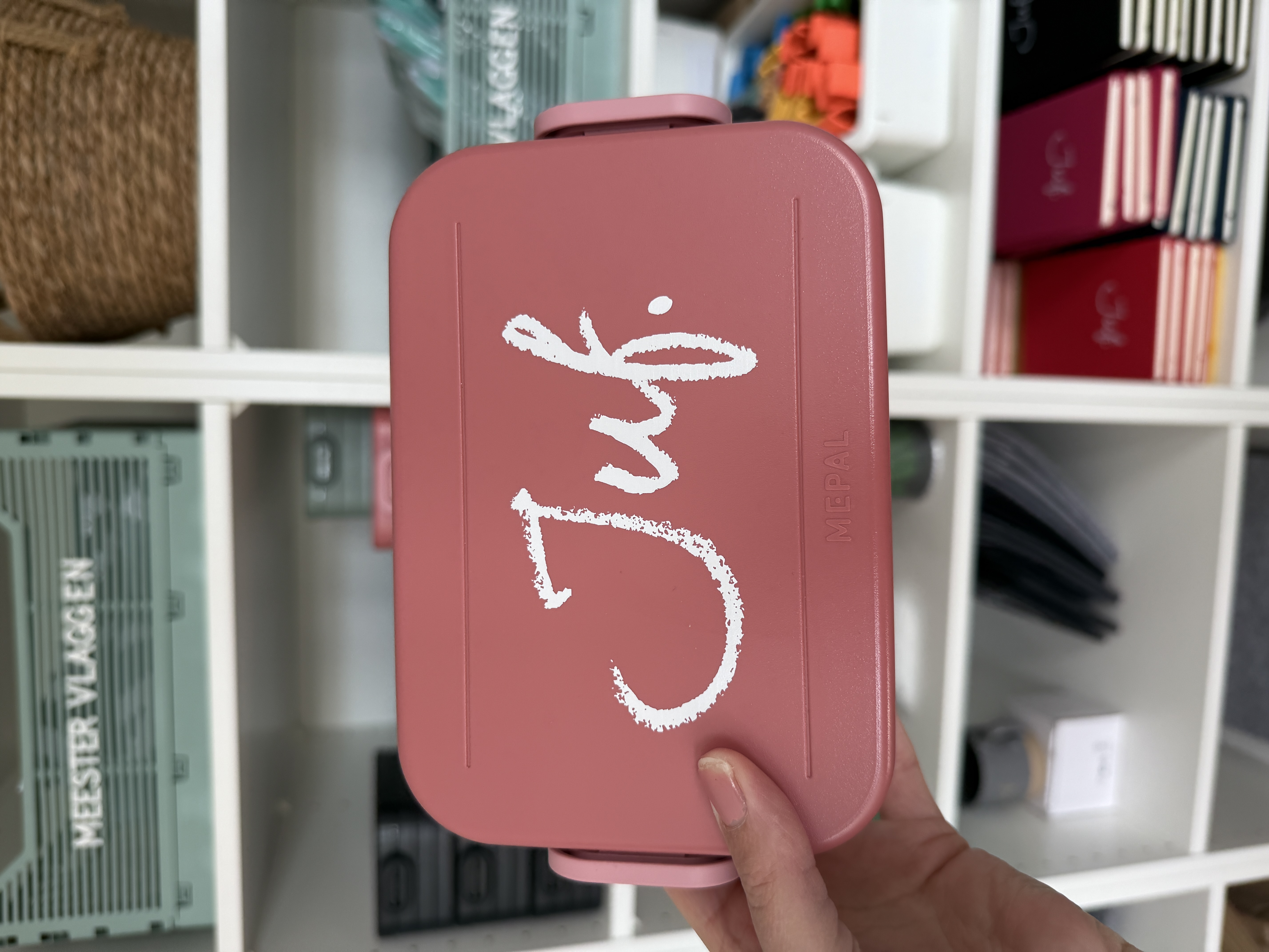 Vivid Mauve JUF. Lunchbox Krijt