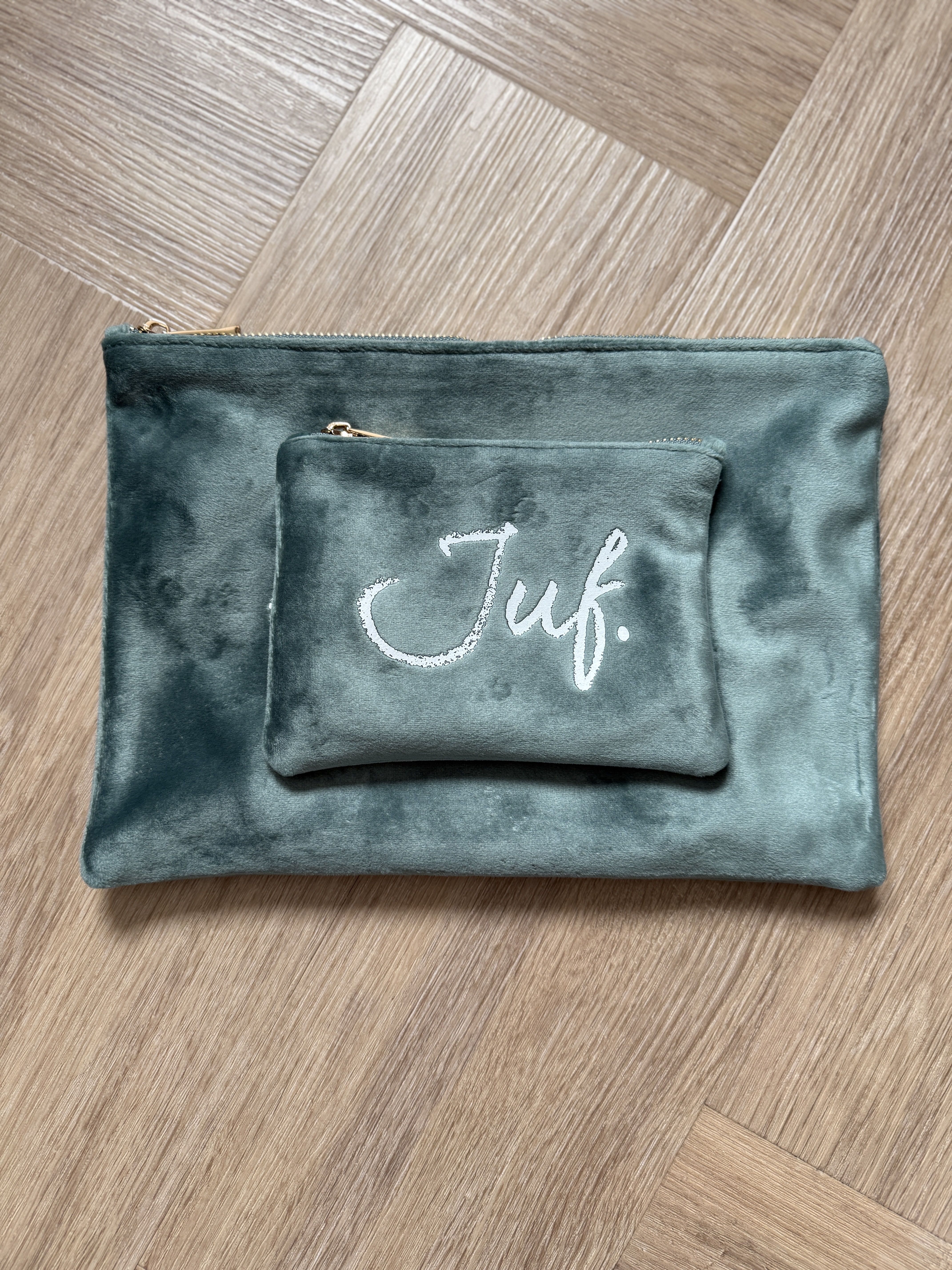 Mintgroen JUF. Velvet Etui Krijt Klein