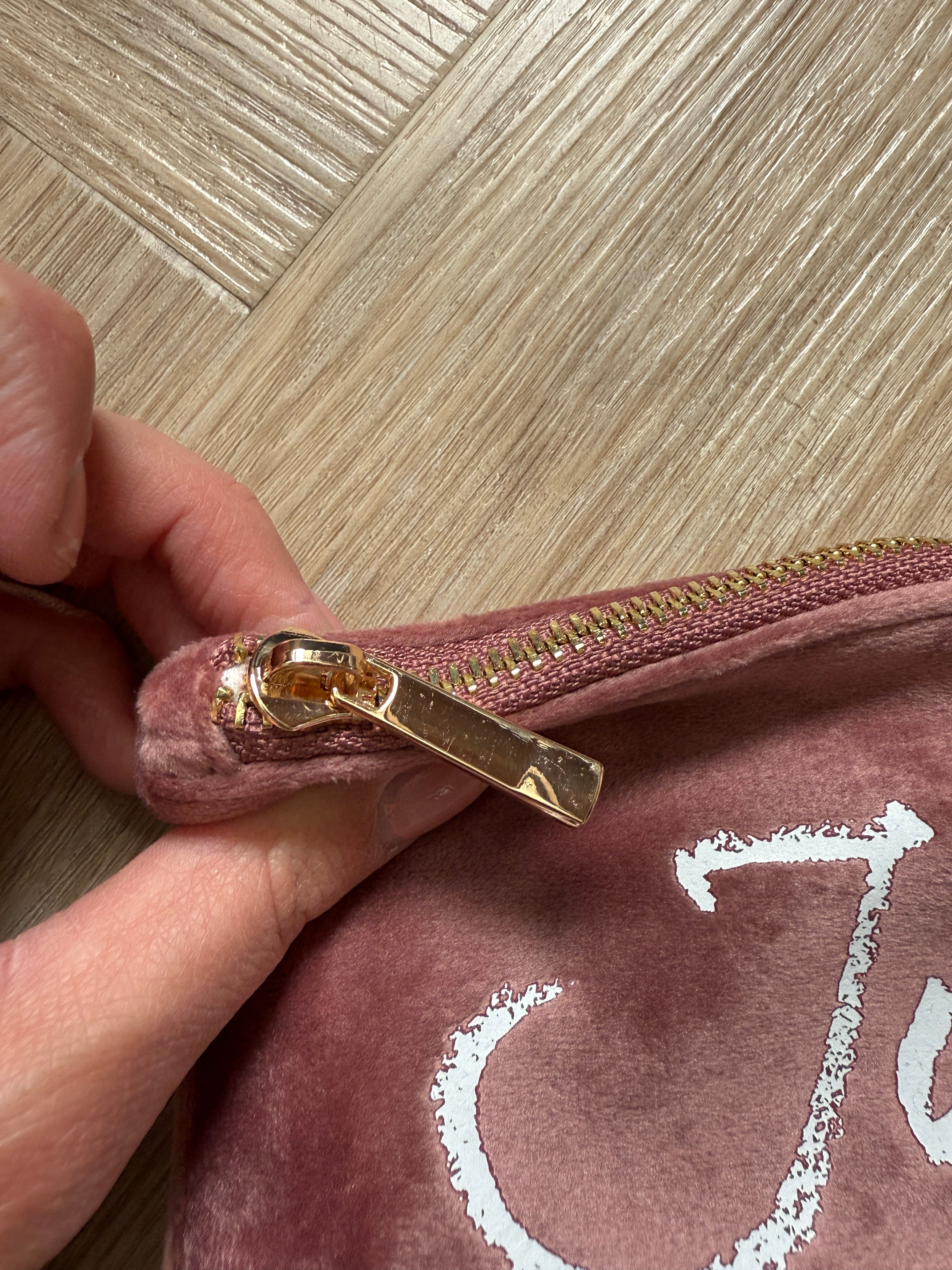Zachtroze JUF. Velvet Etui Krijt Klein