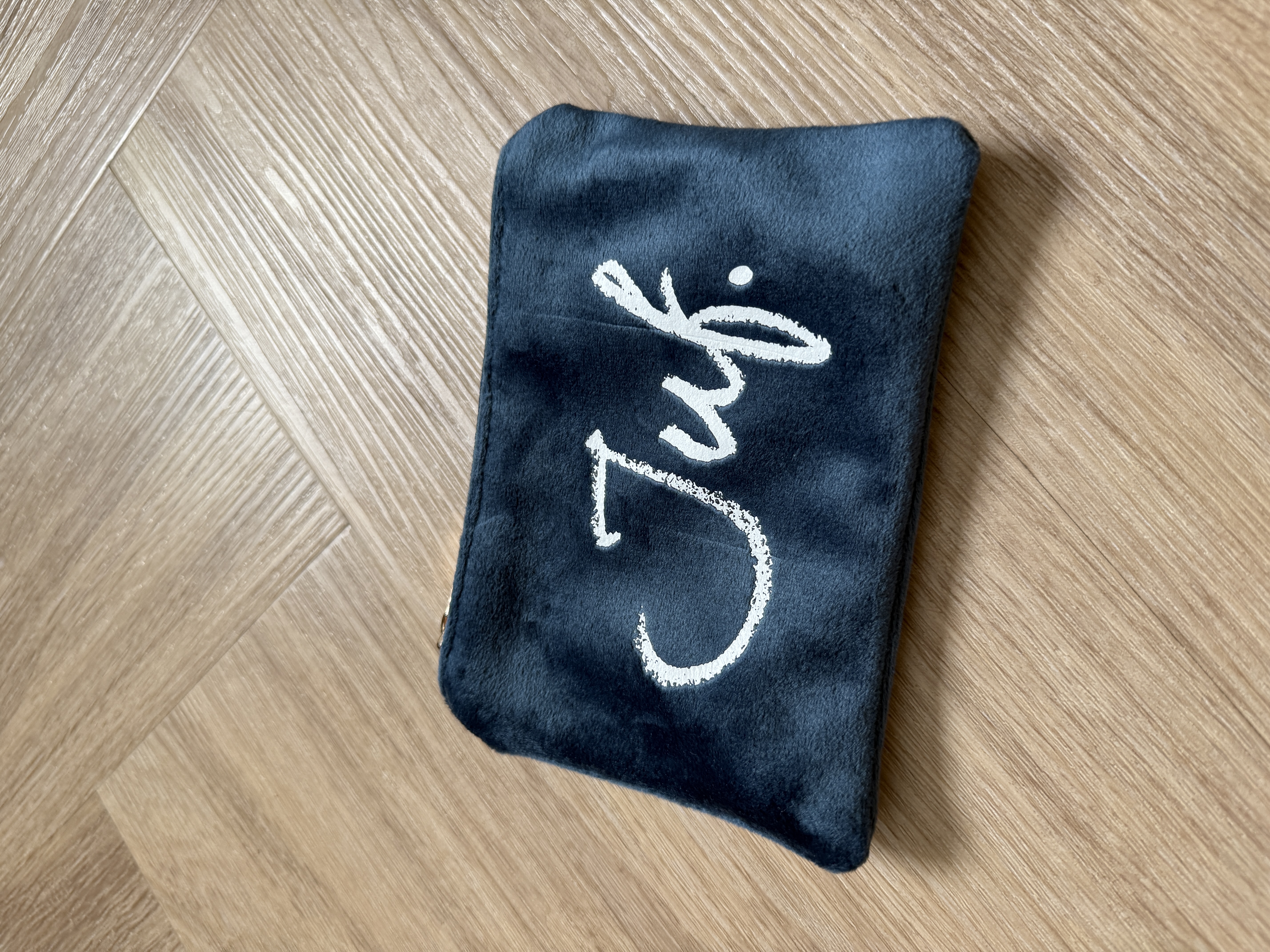 Kirstalblauw JUF. Velvet Etui Krijt Klein