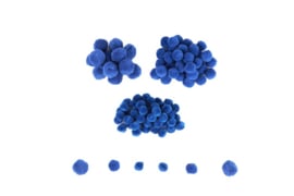 Pompons  blauw  20-25-30 mm 100 stuks
