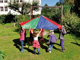 Parachute 300 cm.