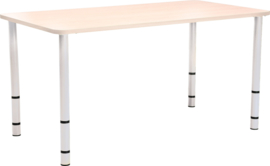 Rechthoekige Quint-tafel 115 x 65 cm.  40-58cm hoogte verstelbaar esdoorn