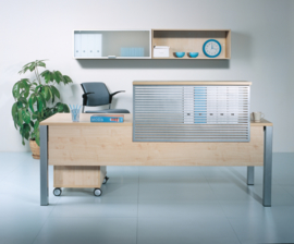 Kvadra rolcontainer met lade voor pennen