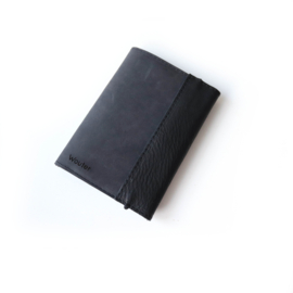 Hoesje voor paspoort en gele boekje