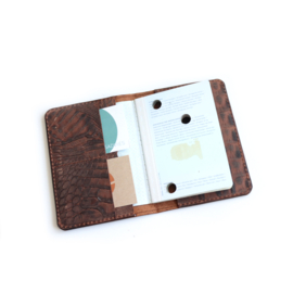 Passport cover - croco brown