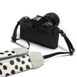 Camerastrap dalmatian - light gray