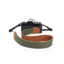 Camerastrap army green - cognac