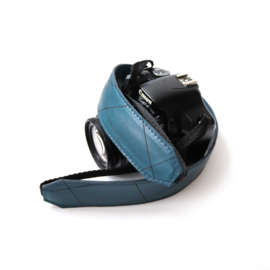 Leren camerariem LLines | petrol blauw