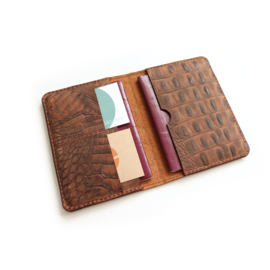 Passport cover - croco brown
