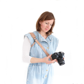 Leren camera sling  | beige - plantaardig gelooid