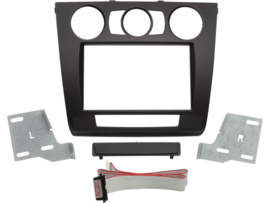 2-DIN PANEEL BMW 1-SERIE (E81 / E82 / E87 / E88) 2007-2013 KLEUR: ZWART