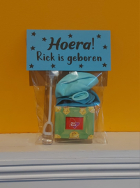 Zakje Hoera (Naam) is geboren