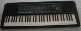 Yamaha PSR-150 Keyboard met Voeding 12 volt Adapter