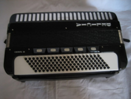 Te koop Accordeon Delicia Choral 26 Zwart als nieuw