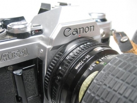 Canon AE-1 Siegelreflex Camera