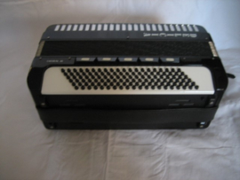 Te koop Accordeon Delicia Choral 26 Zwart als nieuw